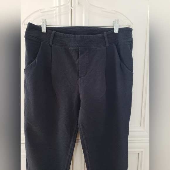 Lululemon stress less pant..8 deep navy - Picture 6 of 11
